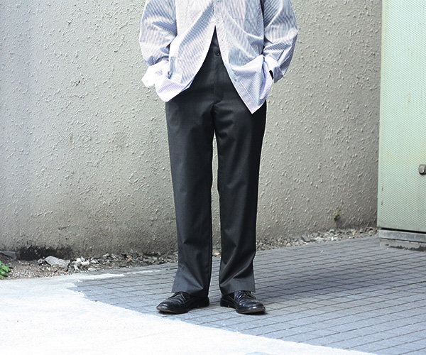 スラックス 1/23(水)発売 AURALEE 20119SS WOOL SILK TROPICAL SLIT SLACKS ...メンズ