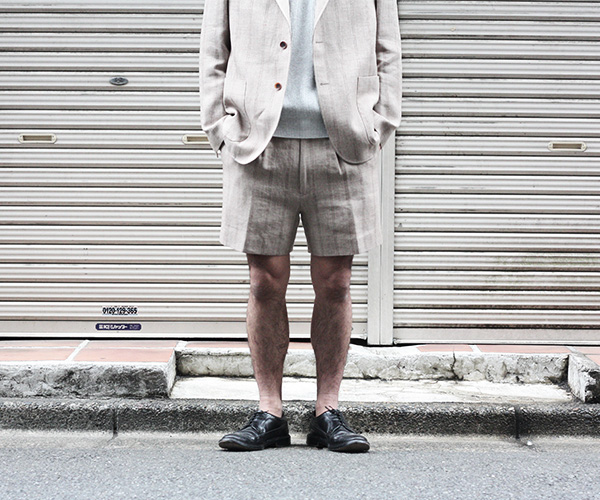 オーラリー LINEN WOOL SILK SHARK SKIN SHORTS