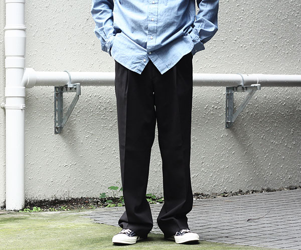 7/26販売!!AURALEE HARD TWIST DOUBLE CLOTH WIDE SLACKS | andPheb