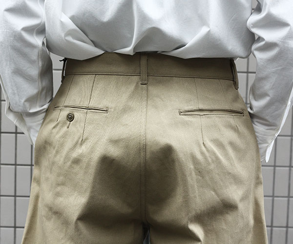 SCYE BASICS Selvedge Chino Pleated Wide Tapered Trousers | andPheb
