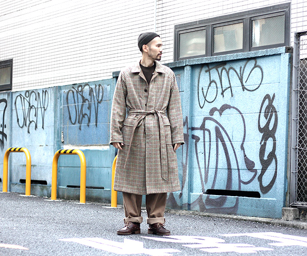 INVERTERE/インバーティア “REVERSIBLE RAGLAN COAT” | andPheb Staff Blog