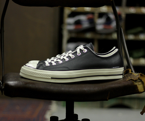 コンバースチャックテイラーCT70 BLACK LEATHER LOW CUT - スニーカー