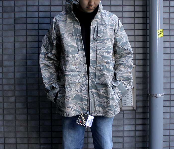 DEADSTOCK U.S.AIR FORCE APECS ABU GORE-TEX JACKET． | andPheb