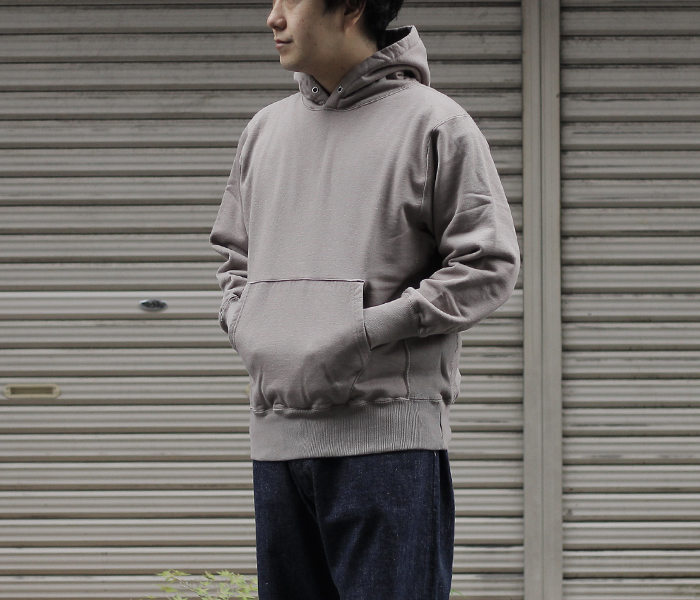 新品最安値 COMOLI - Suvin Cotton Sweat Shirt ベージュの通販 by ...