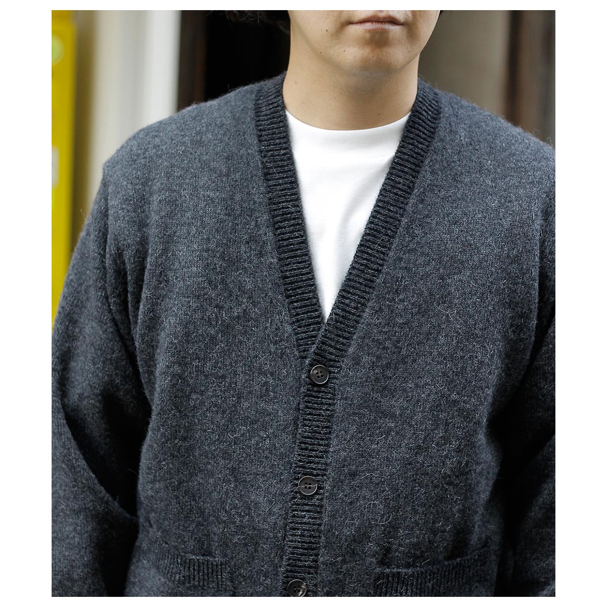 バトナー BATONER ベイビー アルパカ クルミ 天竺 Vネック