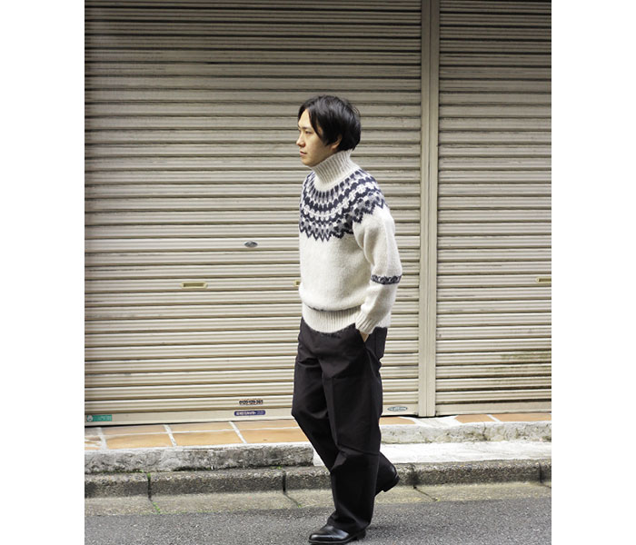 MOLE CABLE TURTLE NECK KNIT – ABYTS