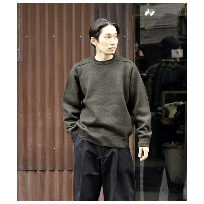 バトナー BATONER ヘビーウェイト カシミヤ クルーネック ニット バトナー BATONER ヘビーウェイト カシミヤ クルーネック ニット