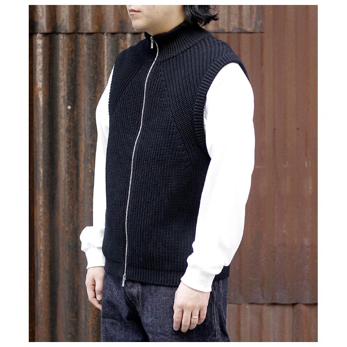 トップス BATONER SIGNATURE DRIVERS VEST 3 NAVY バトナー BATONER シグネチャー ドライバーズ ベスト SIGNATURE