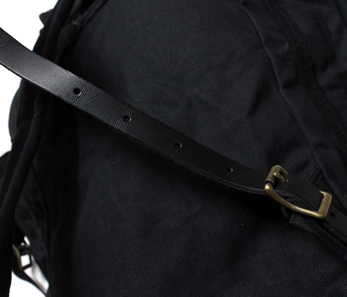 �ե����ȥ�С� FROST RIVER ����ꥫ�� �Хå��ѥå� ''���ߥå� �������ڥǥ������ �ѥå�'' ��å��������Х� �Хå� (FR-825N-BLK)