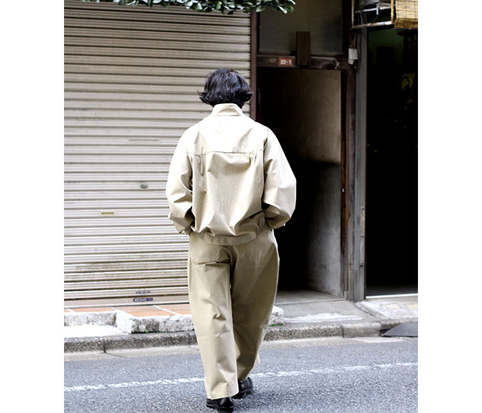 インテリム INTERIM HYPER BIG コットンギャバジン ハリントン