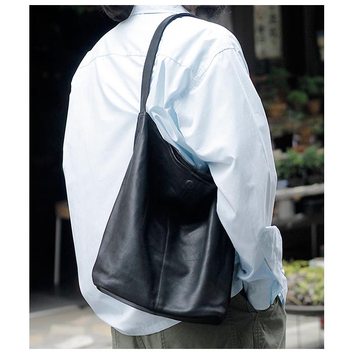 Morphee/モルフェ レザーバッグ、多種多様に揃えました