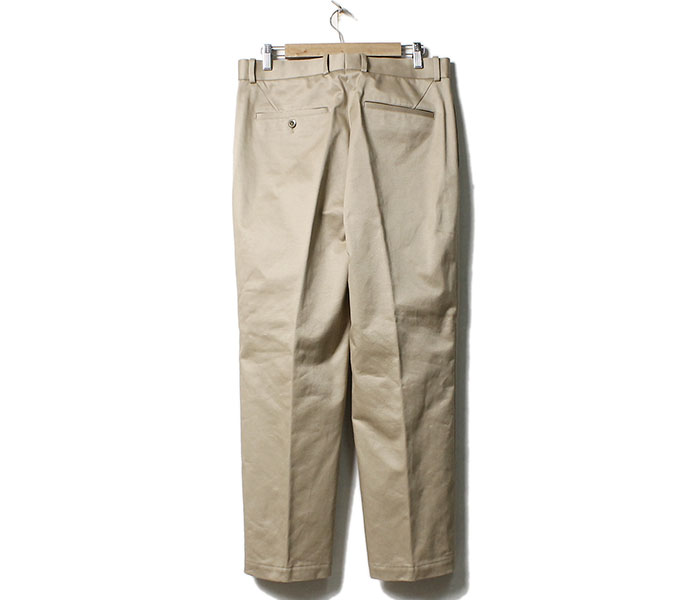 SCYE BASICS Selvedge Chino Pleated Wide Tapered Trousers