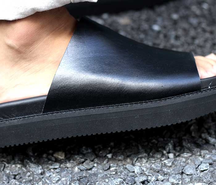 SCYE サイ UNICO レザーサンダル Vitello Crassico UNICO Sandal