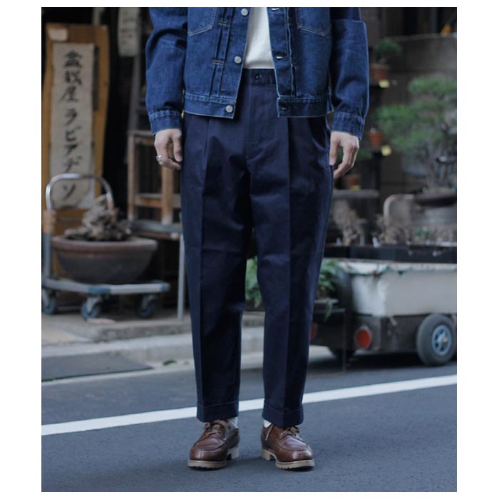 SCYE BASICS＞ Cotton Pleated Trousers/コットン プリーツ