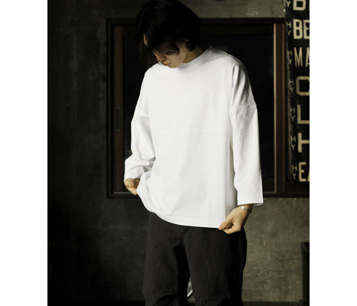 アルテリア ULTERIOR オーガニックコットン フットボールTシャツ アルテリア ULTERIOR オーガニックコットン フットボールTシャツ